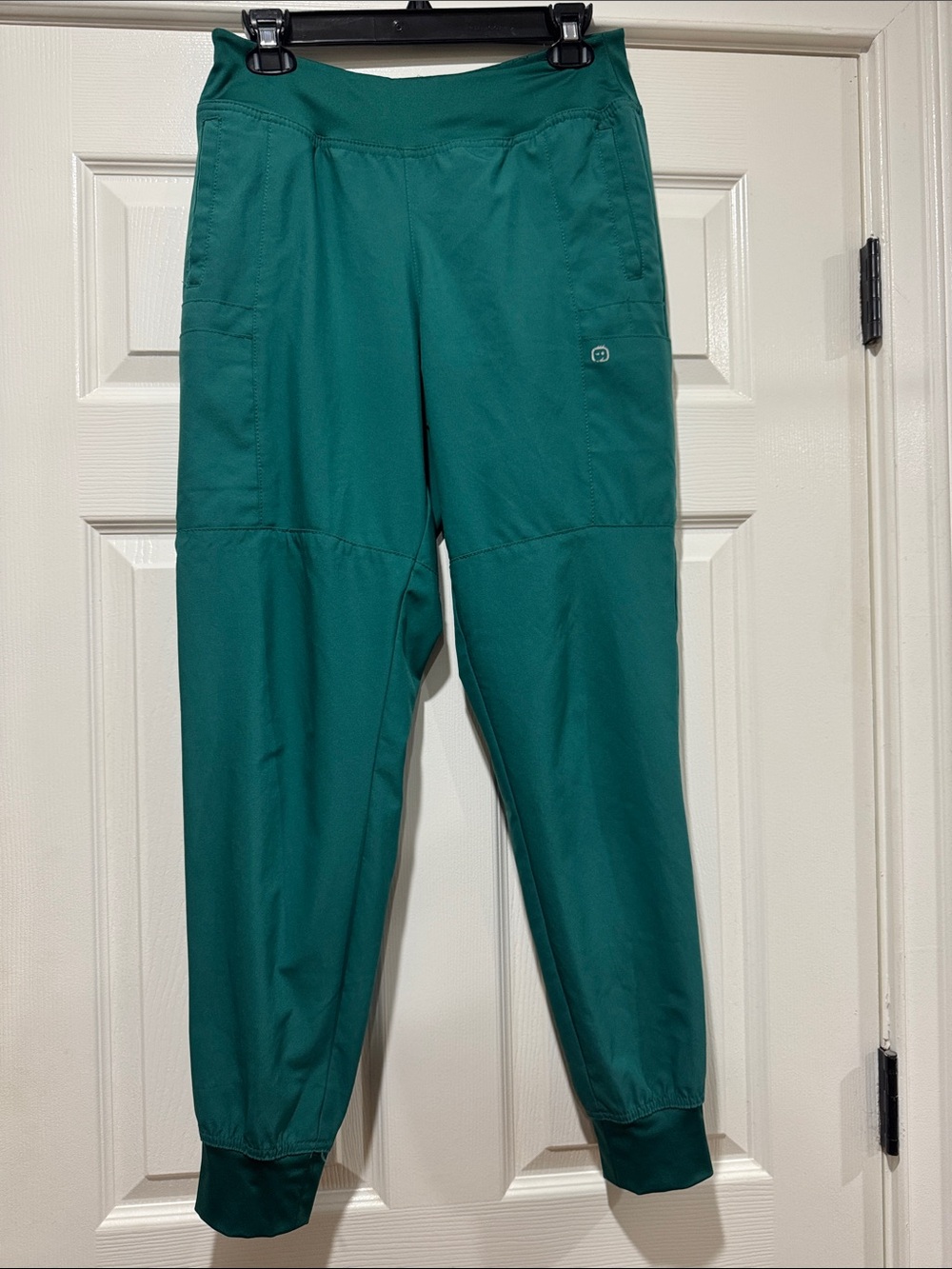 WonderWink Jogger Scrub Pants with Side Pockets